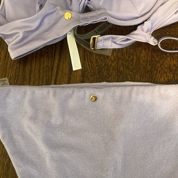 Victoria Secret Swimsuit. Top 34b, bottom small. - Picture 7 of 9